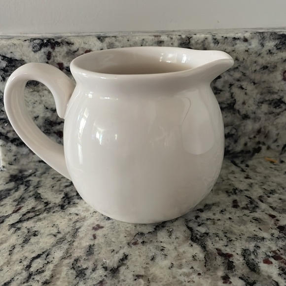 Rae Dunn Pour Pitcher - Picture 2 of 4